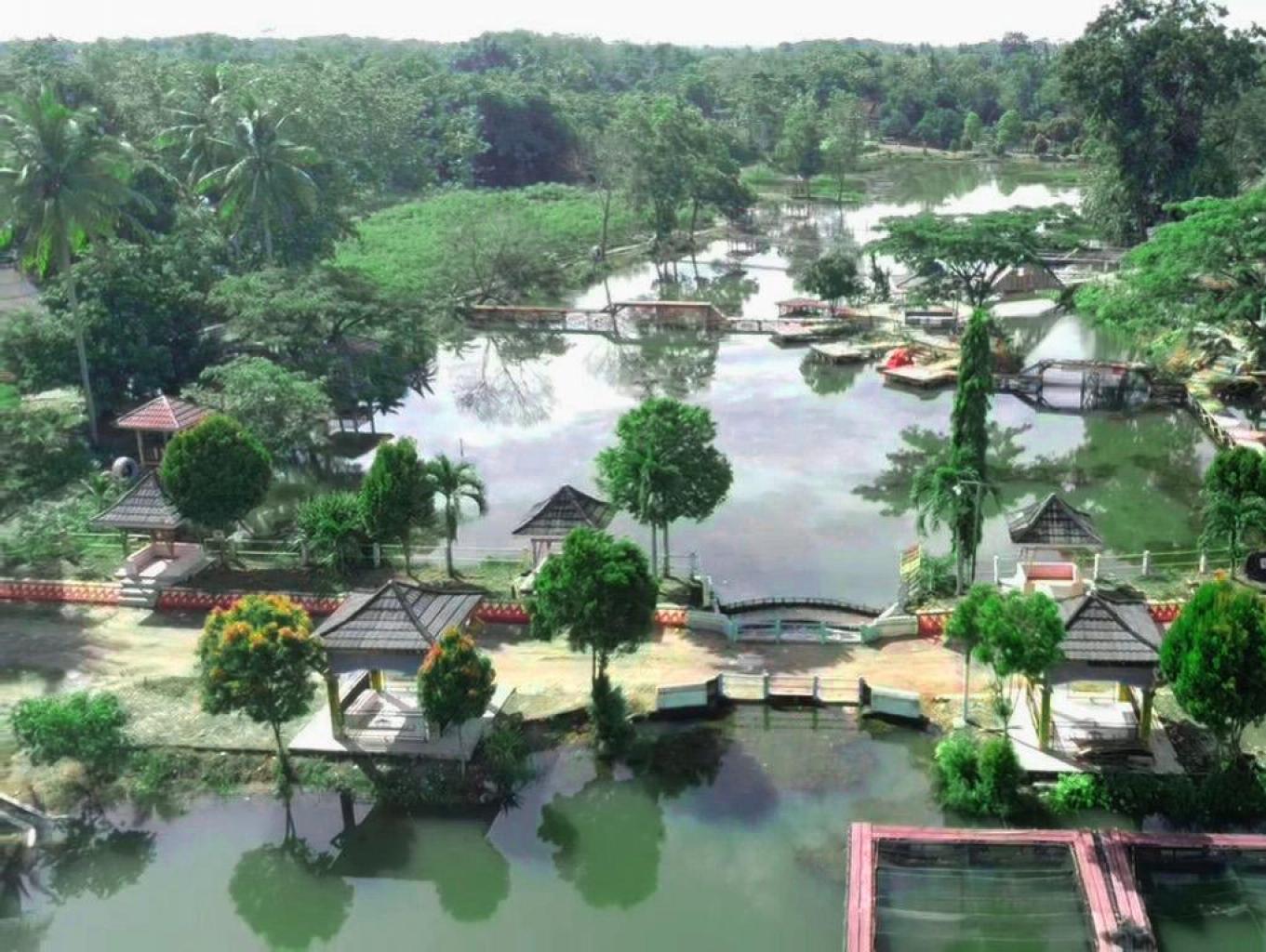 Wisata Embung Pedesaan Indonesia yang Cocok untuk Liburan Tenang dan Murah